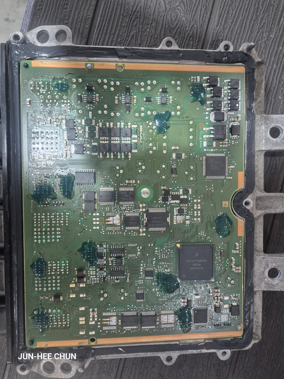 d5cf350af71a97a9f50f64fc7f2596ee.jpg